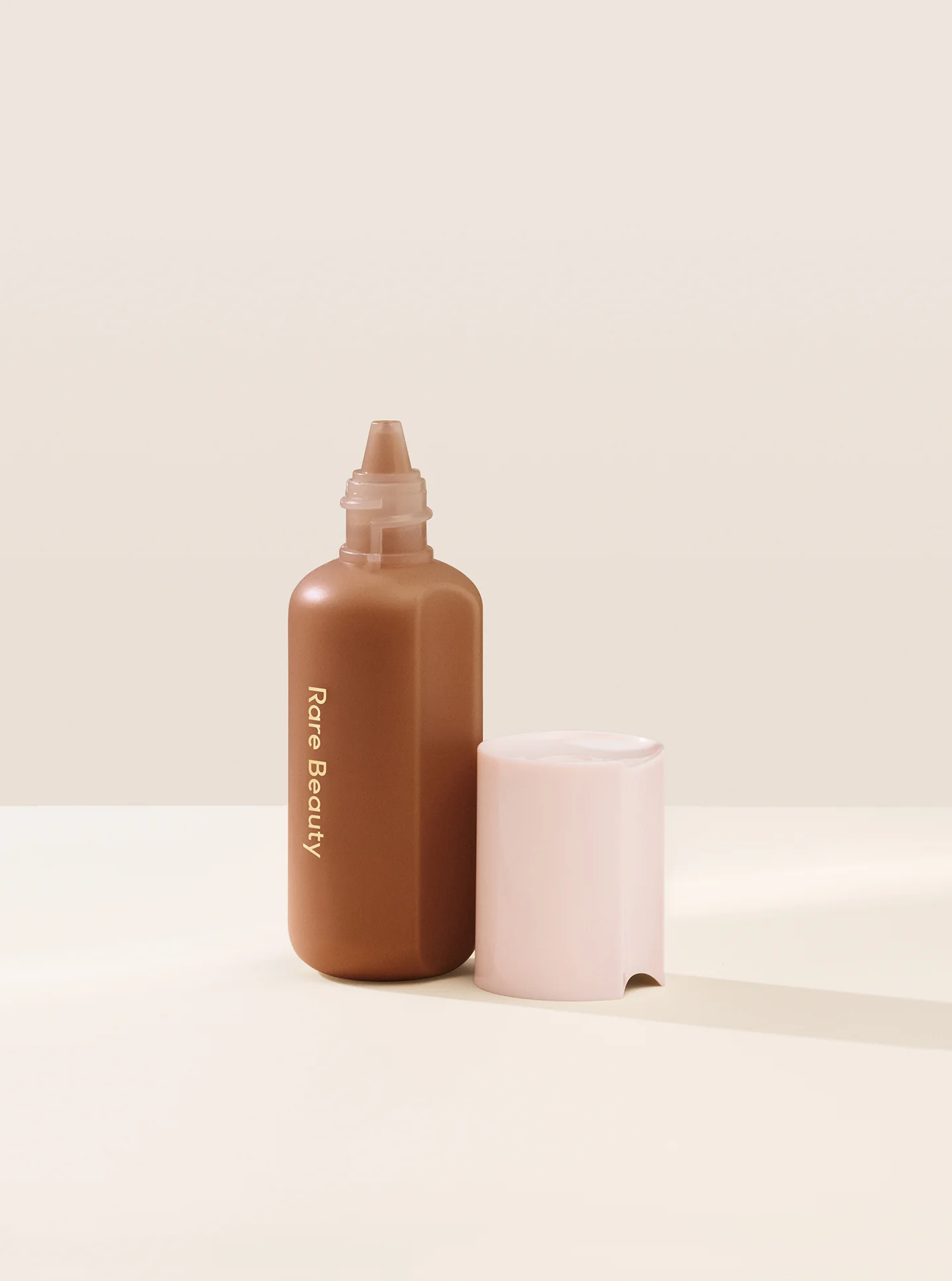 Rare Beauty - Positive Light Tinted Moisturizer