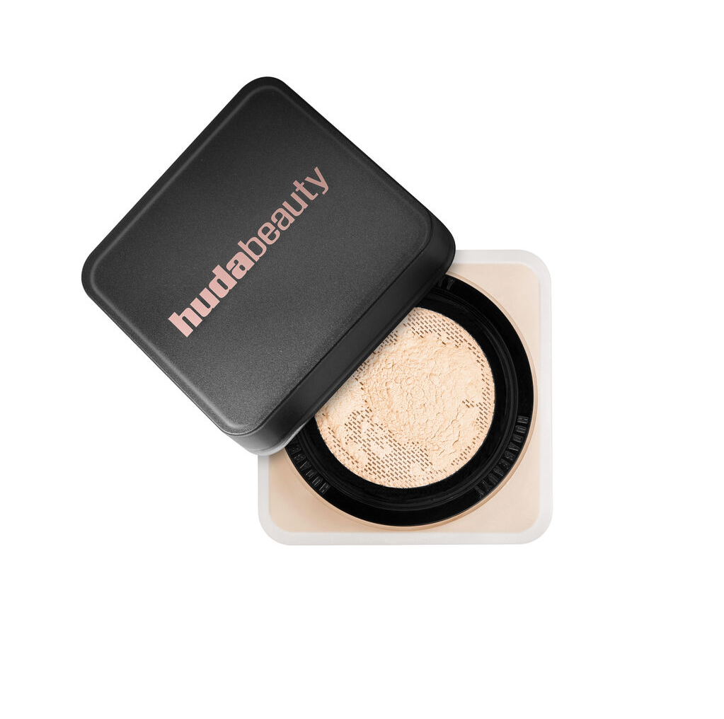 Huda Beauty - Loose Baking & Setting Powder