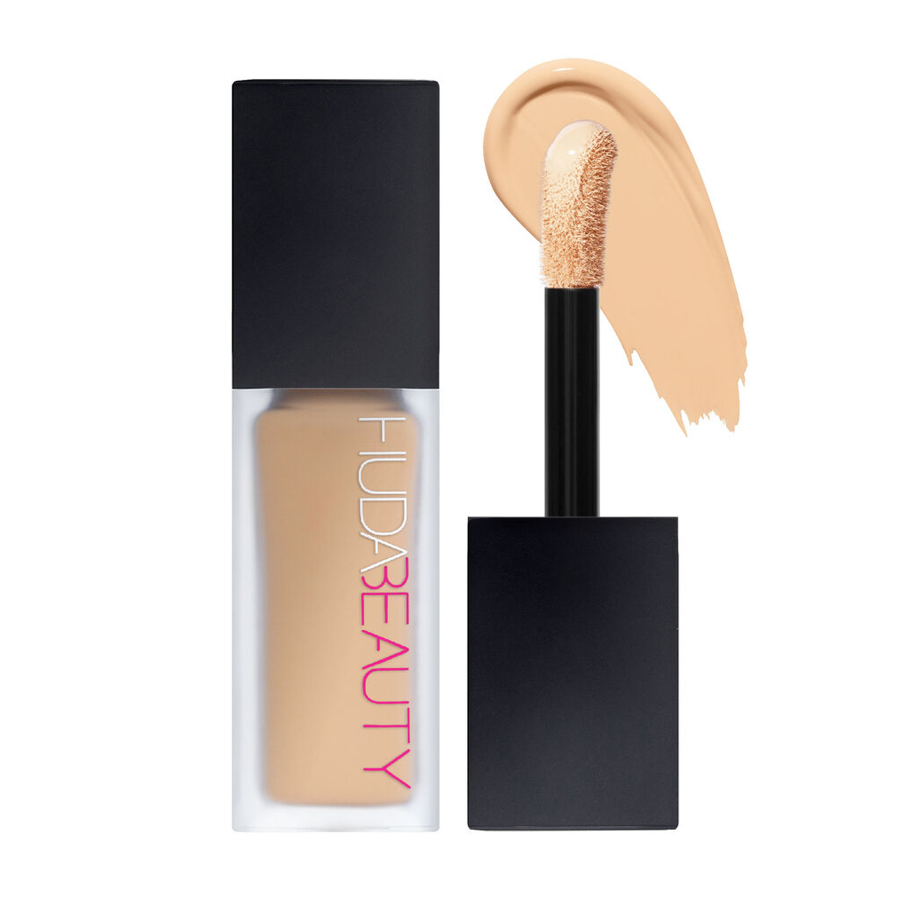Huda Beauty - Faux Filter Luminous Matte Liquid Concealer