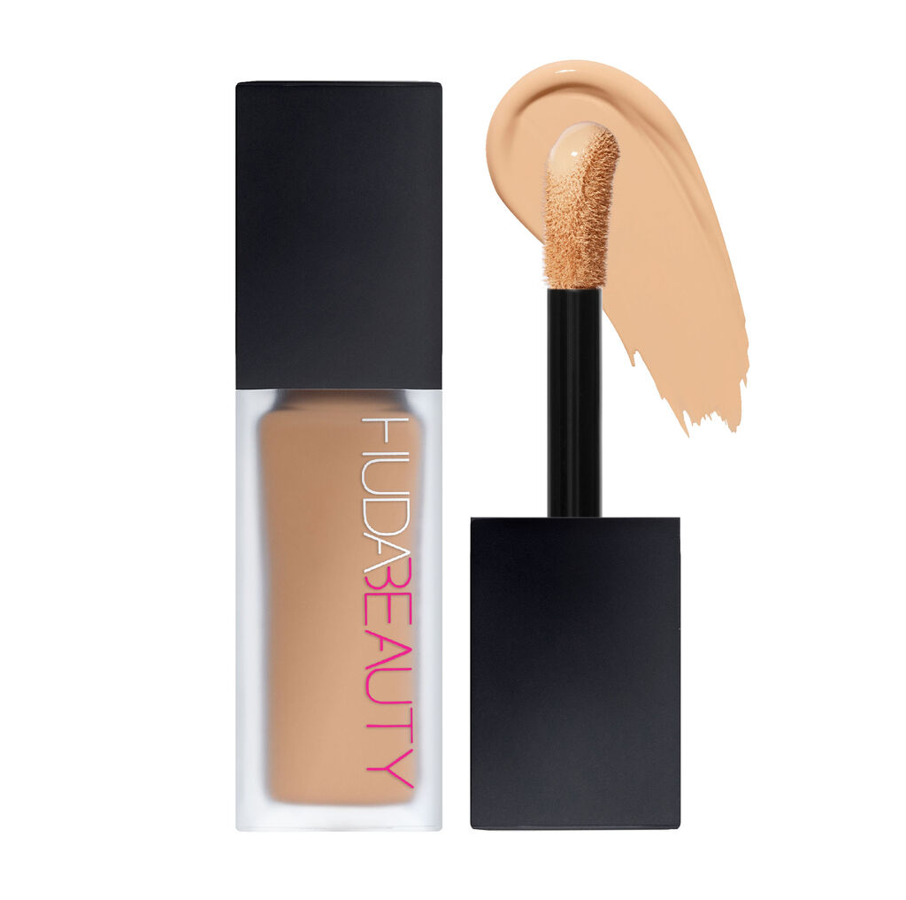 Huda Beauty - Faux Filter Luminous Matte Liquid Concealer